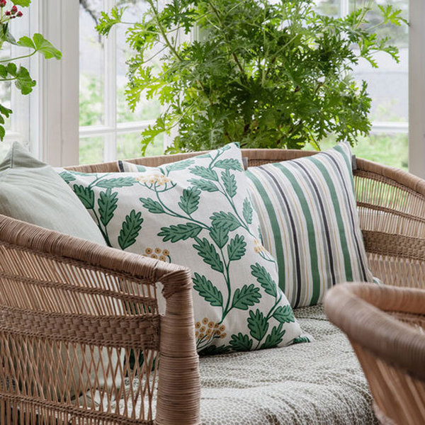 Cushion cover "Renfana" with green leaves of tansy