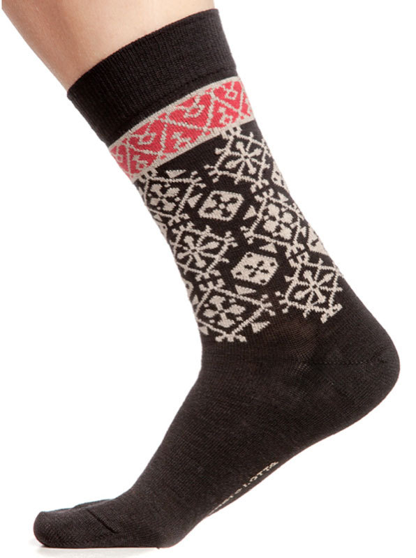 Schwarze Socken aus weicher Merinowolle, Design "Fjällnäs" von Bengt & Lotta - Grösse 35-39
