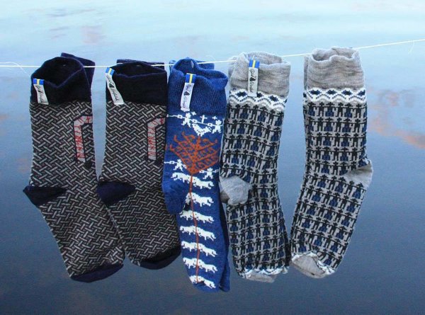 Socken aus weicher Merinowolle, Muster "Yggdrasil Livtrånad", Grösse 42-45